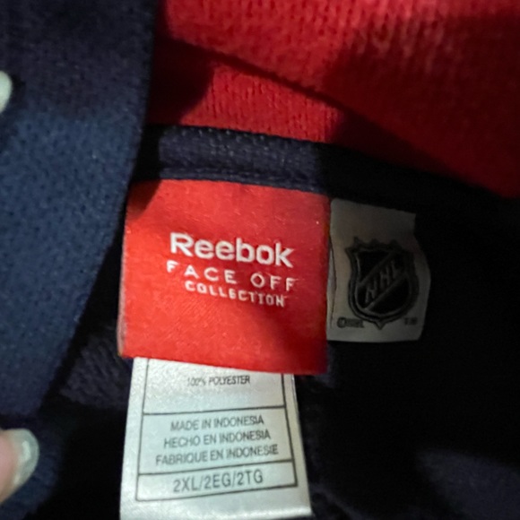 Montreal Canadians Reebok face off hoodie - Picture 2 of 3